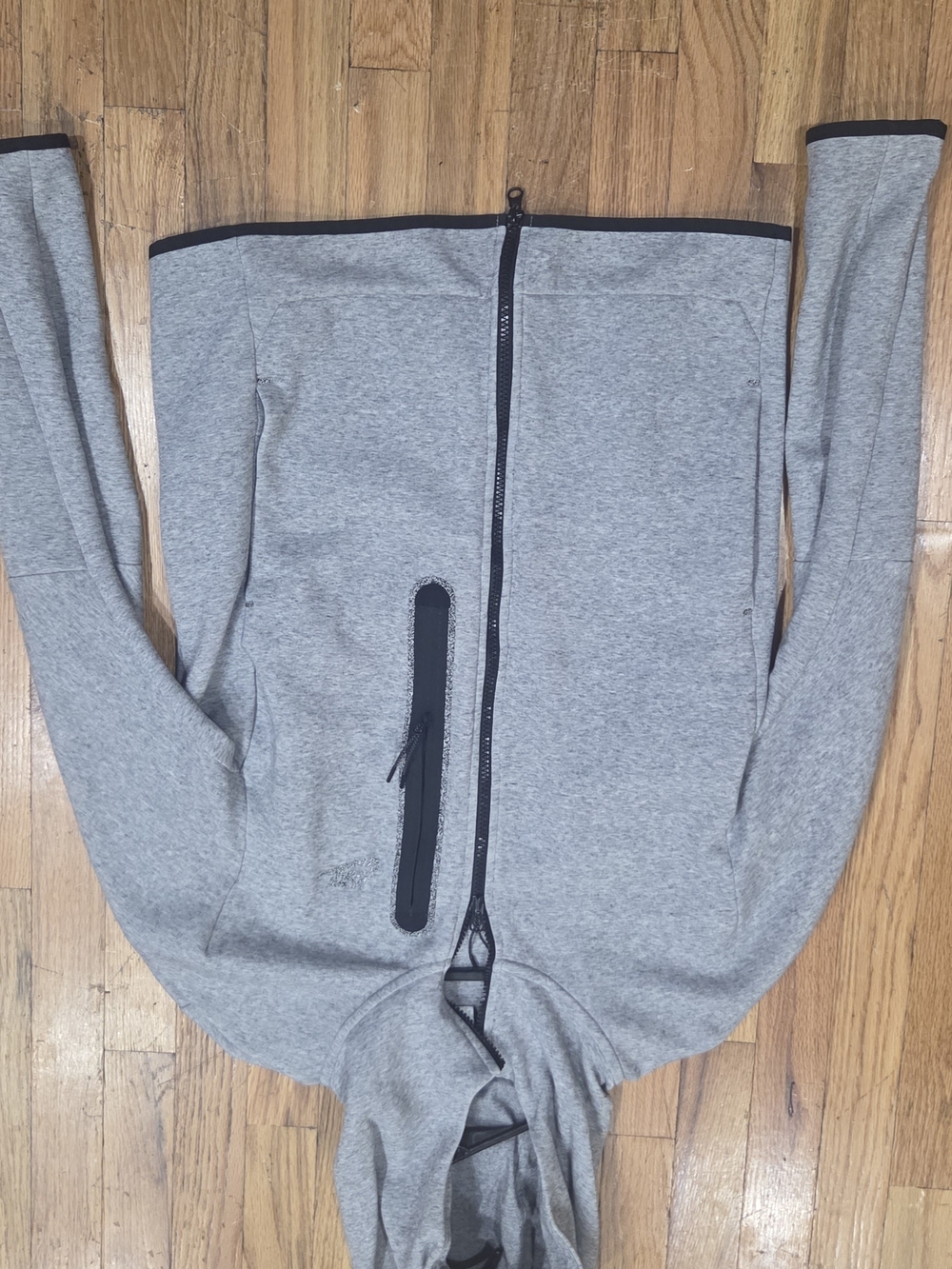 Nike Men's Heather Gray Full-Zip Up